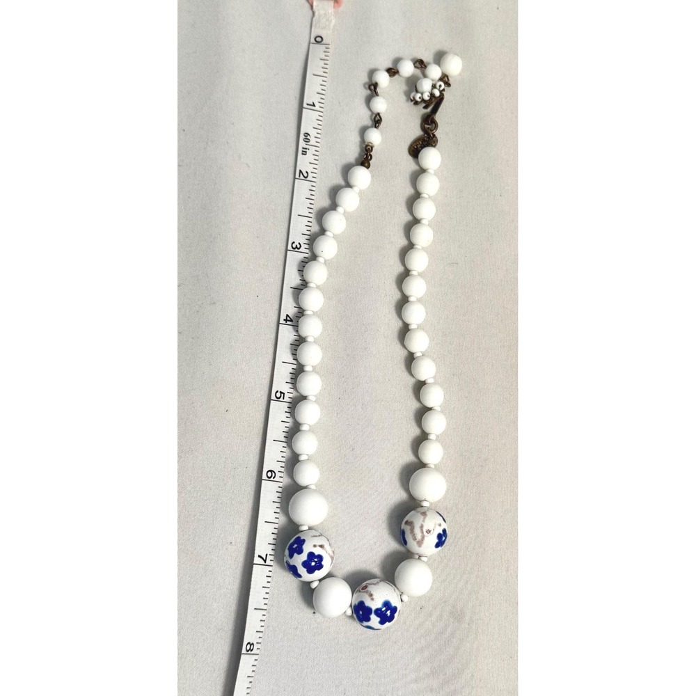 Miriam Haskell Necklace, bracelet & earrings, white beads hand painted floral - Picture 7 of 10
